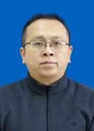 说明: E:\作品\威廉希尔网站V2.0\相关材料\教师名录\学院教师二寸免冠蓝底照片\学院教师二寸免冠蓝底照片\许峰.jpg